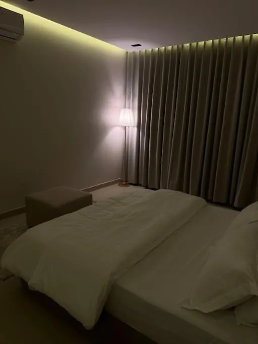 غرفة وصالة واسعة مودرن الملقا Apartment Riyadh